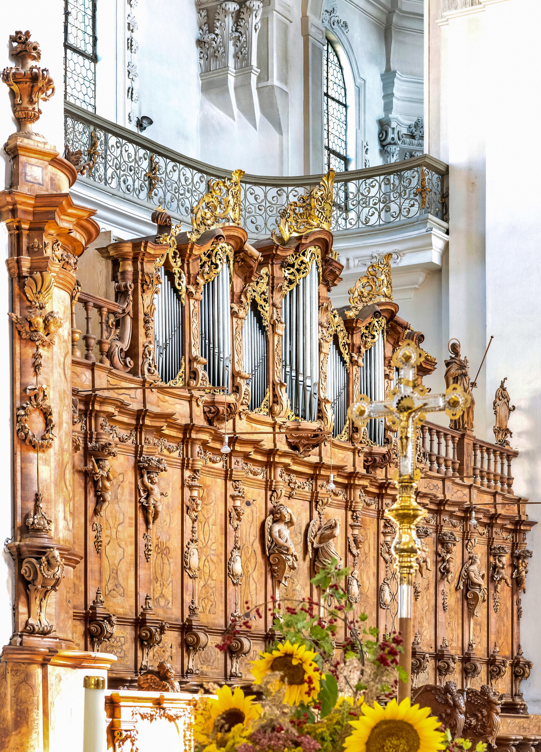 Orgel im Chorgestühl