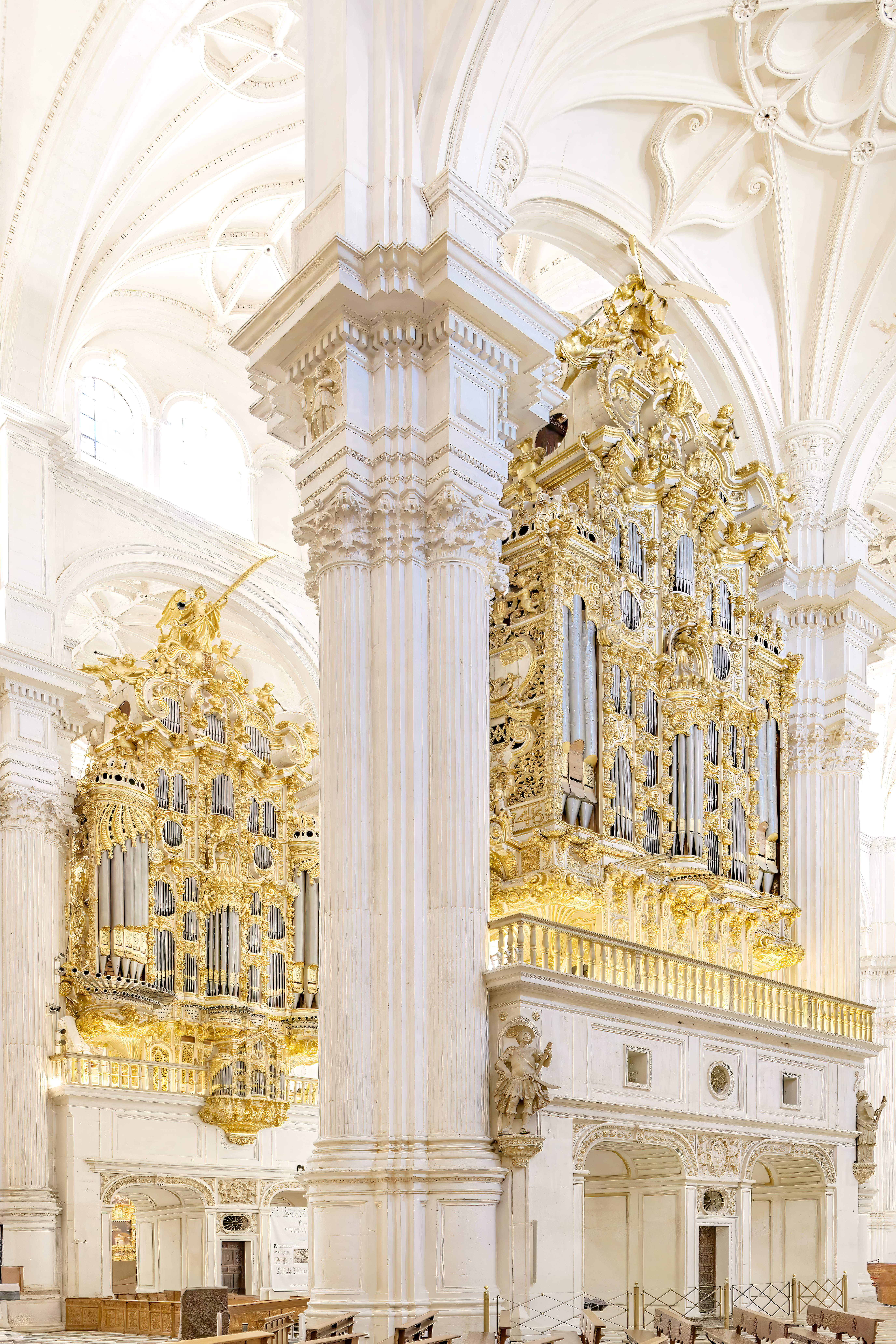 Die Barockorgel der Kathedrale Santa Maria de la Encarnation in Granada