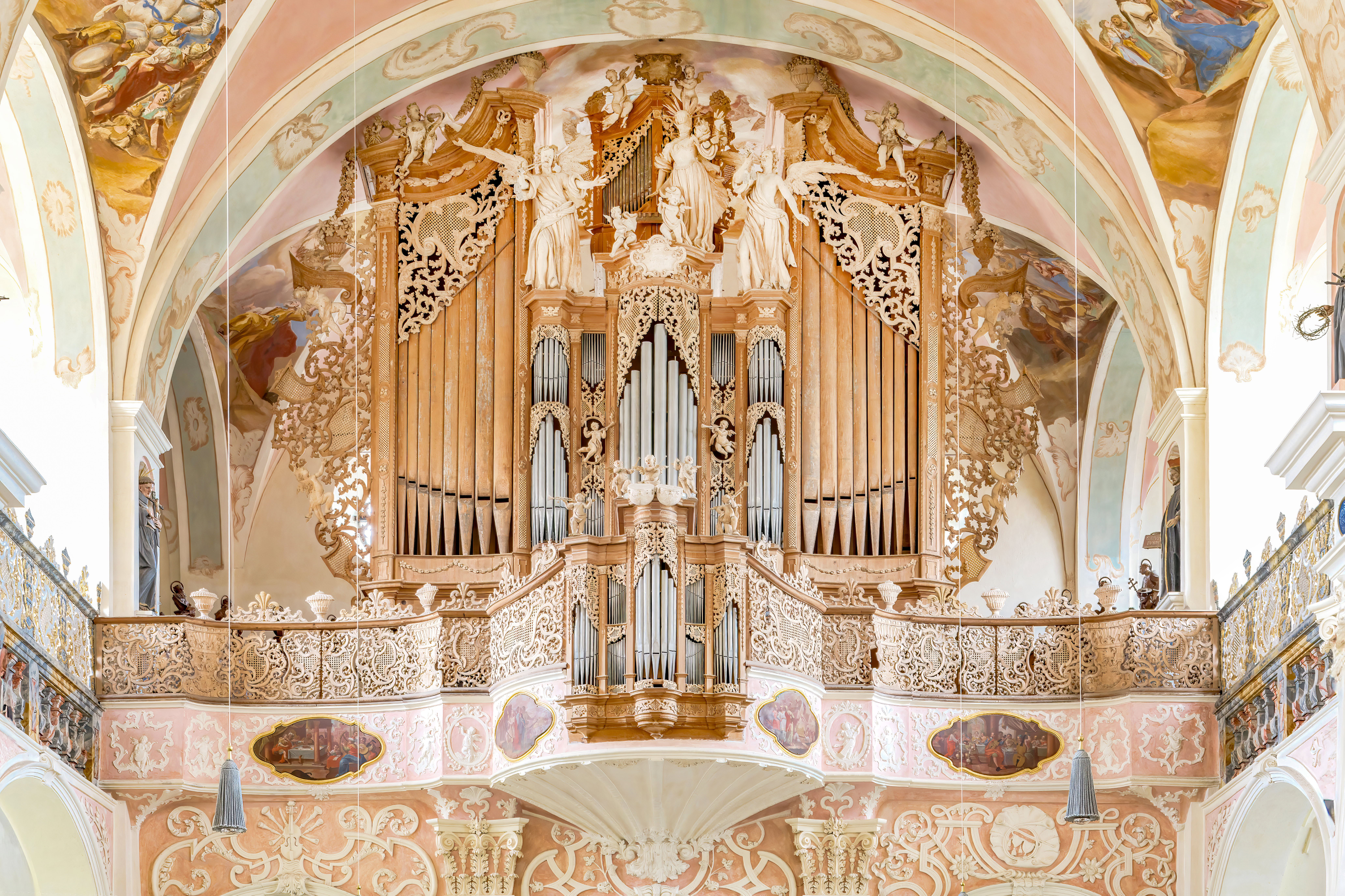 Die Hauptorgel der Klosterkirche in Maihingen